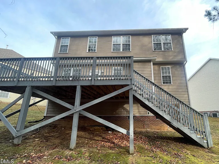 112 Taylors Creek Ct — Photo 34