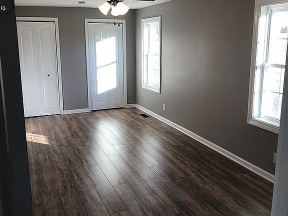 3rd image of 349 S Lincoln Ave