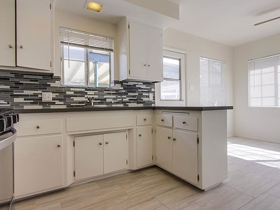 4th image of 476 Almond Ave #478