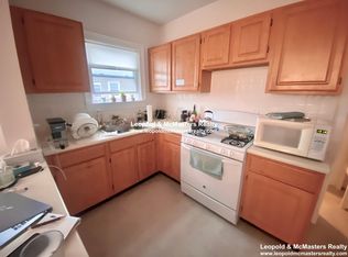 456 Salem St APT 2C, Medford, MA 02155