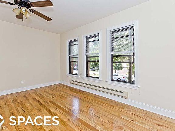 3rd image of 823 W Cornelia Ave APT 118A
