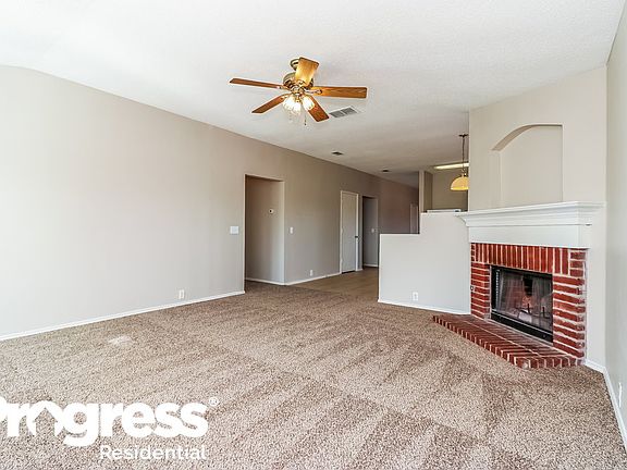 2nd image of 913 Beechwood Dr