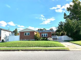 929 Bardswell Rd, Baltimore, MD 21228