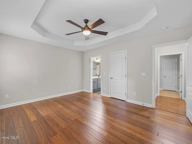 421 Ridgeway Dr — Photo 15