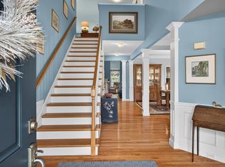 36 Champlain Cir, Plymouth, MA 02360