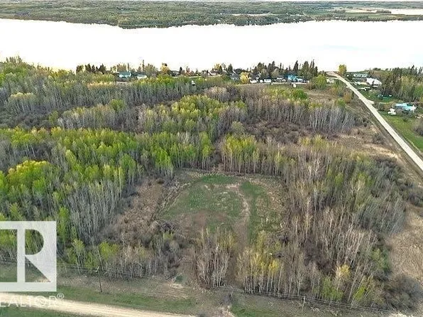 6206 State Highway 16, Parkland County, AB T0E 0W0