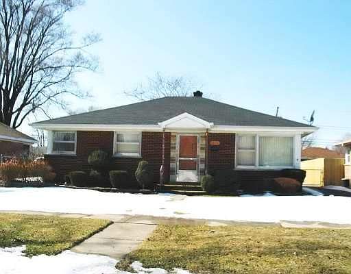 1st image of 8824 Sproat Ave