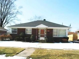 8824 Sproat Ave, Oak Lawn, IL 60453