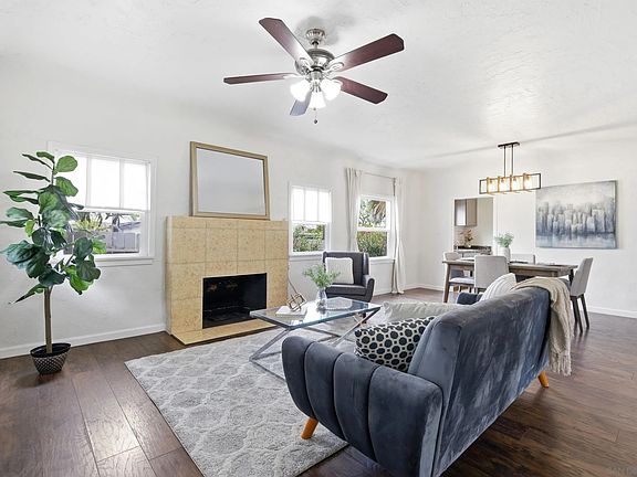 3rd image of 3891 Superba St