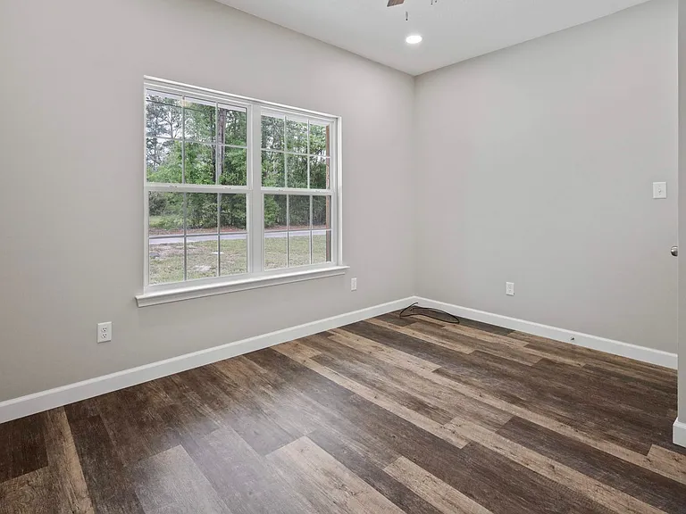 275 Myrtle Ave — Photo 8