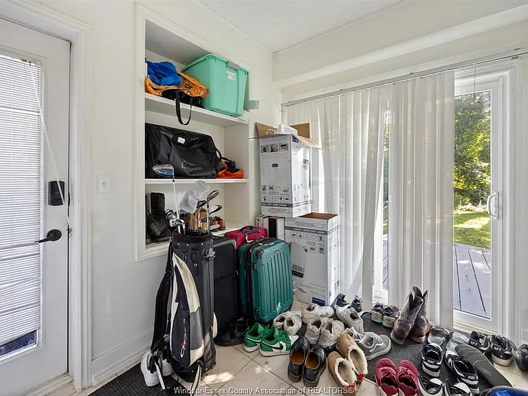 456 Askin Ave #1 — Photo 4