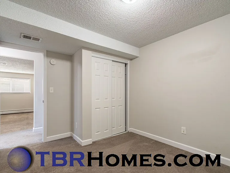 8656 W 62nd Pl — Photo 13