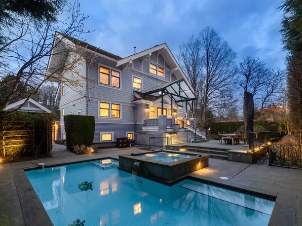 3835 Selkirk St, Vancouver, BC V6H 2Z1