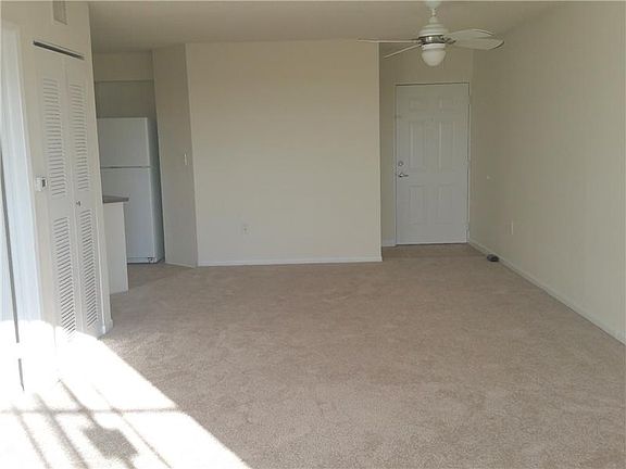 4th image of 6195 NW 186 St 407 #407