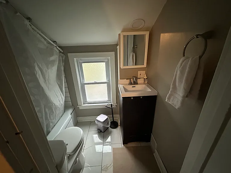 218 County Road B2 W #2 — Photo 14