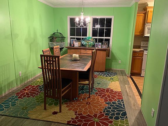 4th image of 32 Plantation Dr