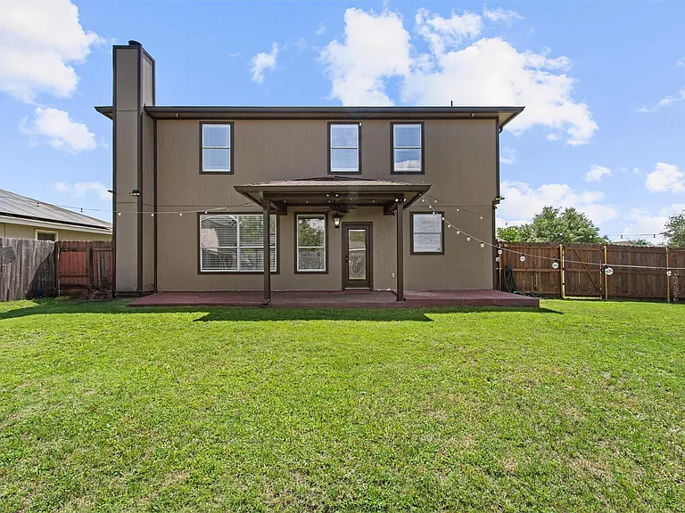303 Quail Hollow Dr — Photo 29