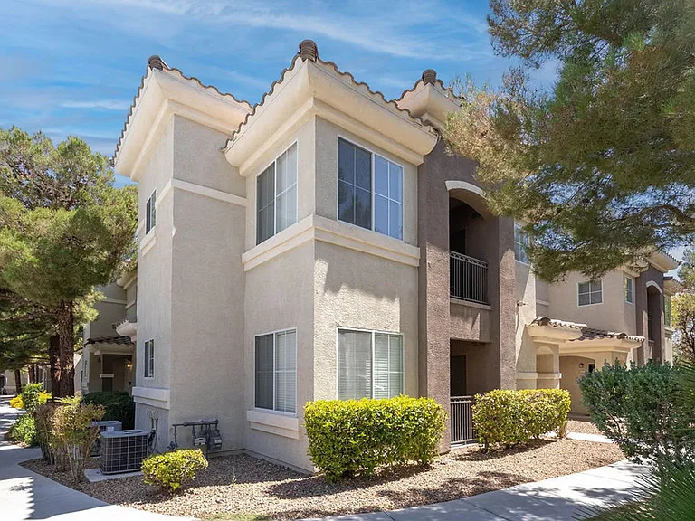 9050 W Warm Springs Rd #2055 — Photo 33