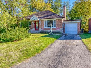3 Glenn Murray Dr, Toronto, ON M8Y3H2