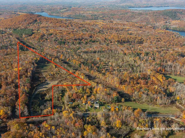 574 Barnestown Road, Hope, ME 04847