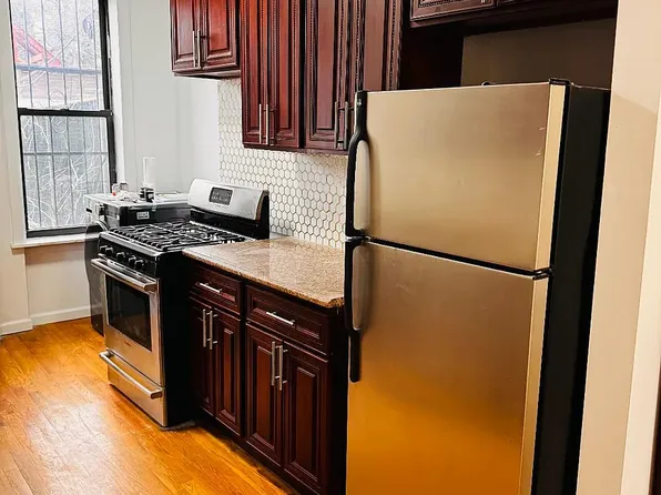 199 Prospect Ave APT 3, Brooklyn, NY 11215
