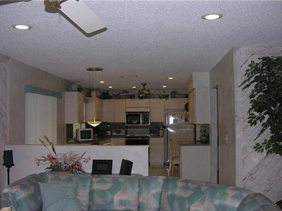 5th image of 8479 NW 2nd St
