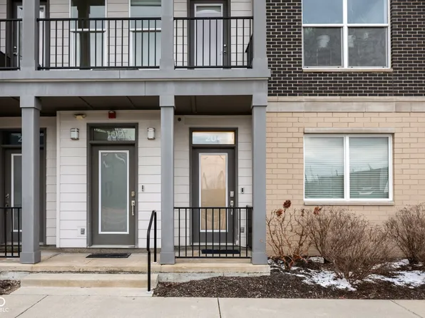 727 N Illinois St #204, Indianapolis, IN 46204