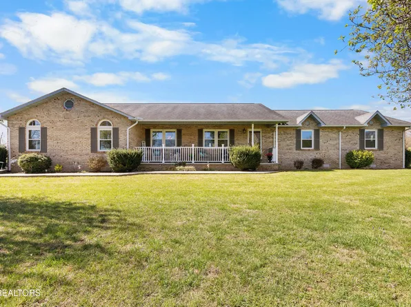 116 Vols Ln, La Follette, TN 37766