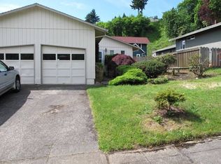 320 S Vermont St, Portland, OR