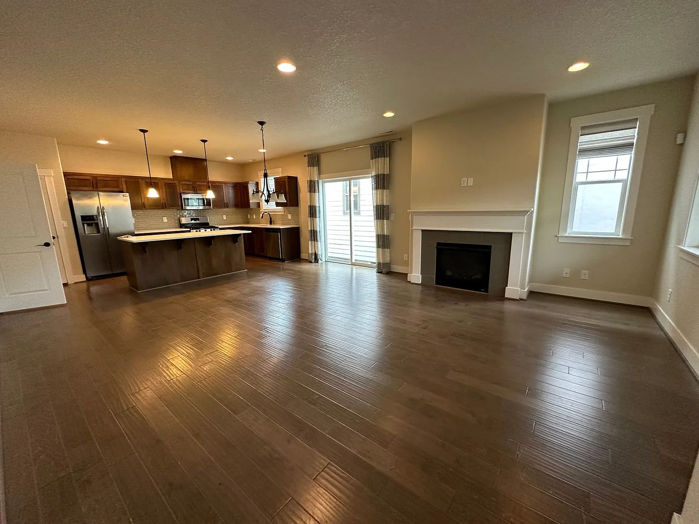 17157 Sw Jean Louise Road ~ Coming Soon! Exquisite Home Available For Showings Starting 9/4/26 — Photo 3