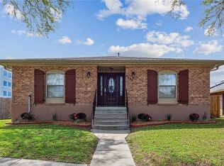 7200 Briarheath Dr, New Orleans, LA 70128