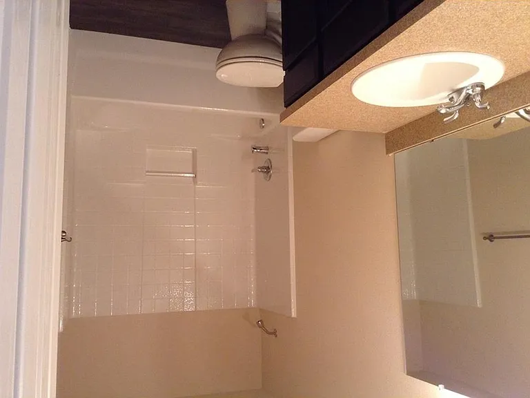 1928 Alanbrooke Dr — Photo 11