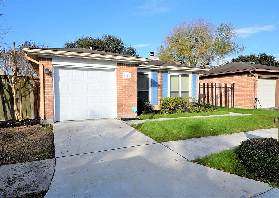 1st image of 7851 Greenedge Dr