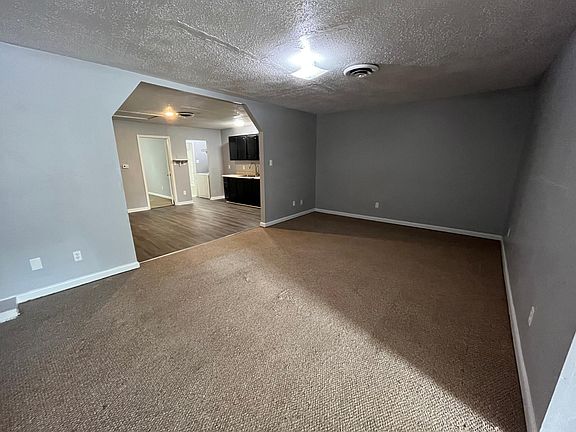2nd image of 7004 Warwick Blvd #B