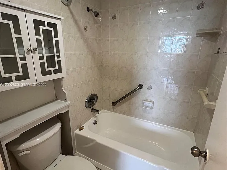 300 Bayview Dr #1410 — Photo 32