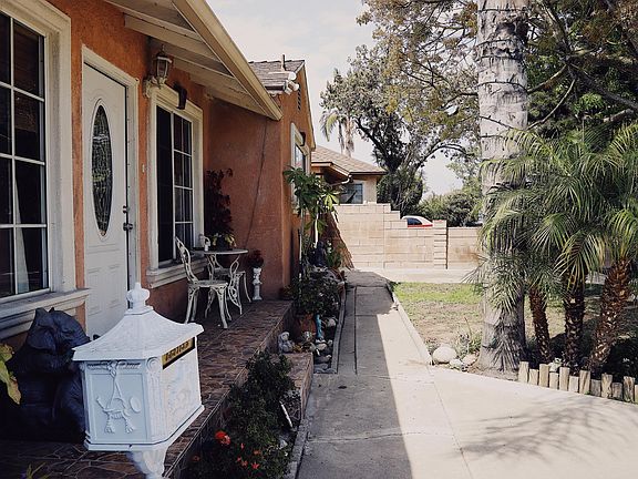 2nd image of 4037 N Yaleton Ave