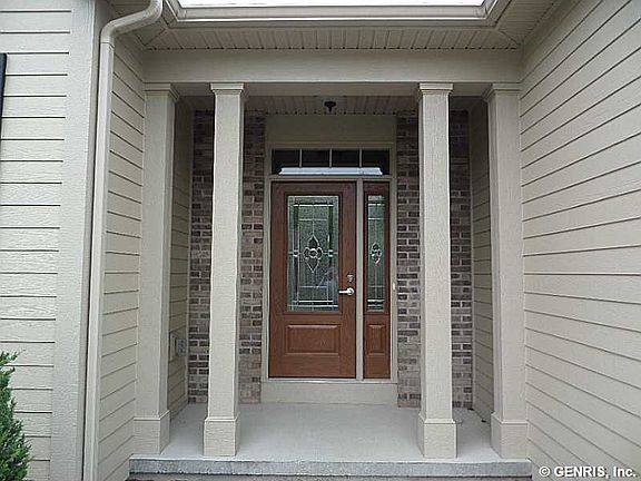 2nd image of 714 Hawks Nest Cir