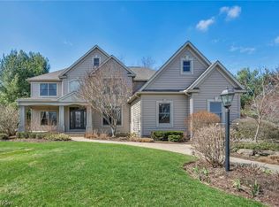408 Regalstone Ln, Akron, OH 44321