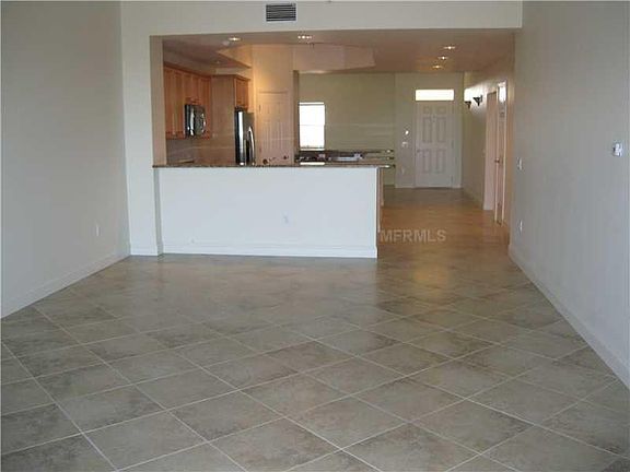 5th image of 7804 Lake Vista Ct Unit 403