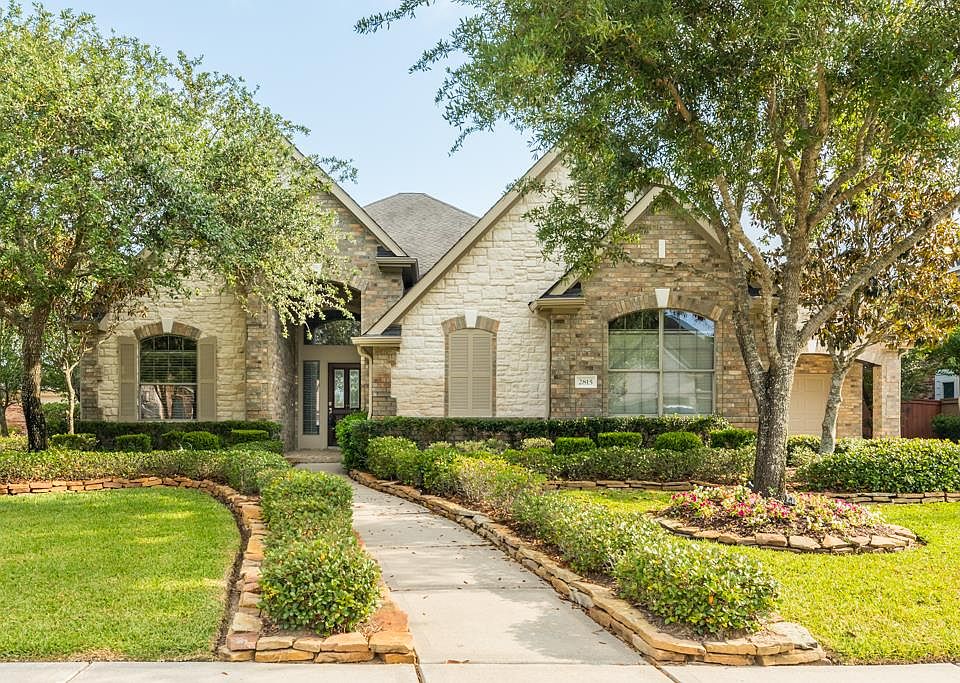 1st image of 2815 Misty Springs Dr