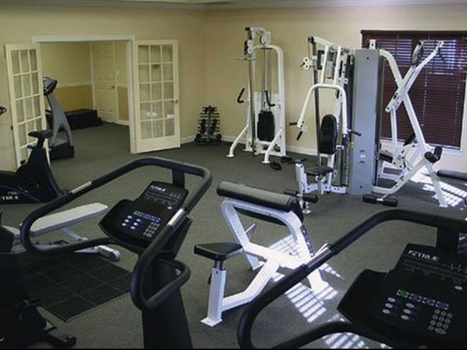 2nd image of 31 Private Road 3057 Unit 3106