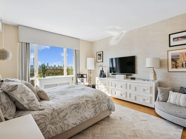 1280 Fifth Avenue image 7 of 19