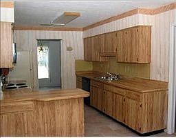 4th image of 3016 Saint Charles Dr