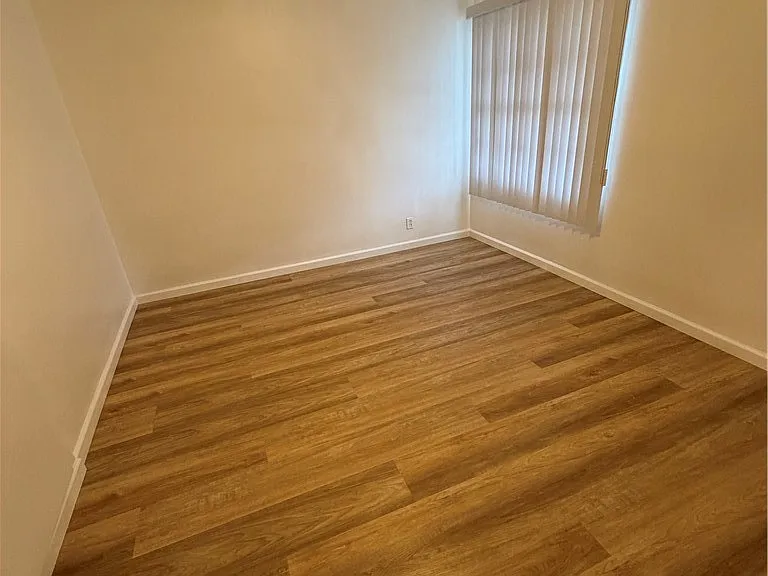 5656 Noel Dr — Photo 22