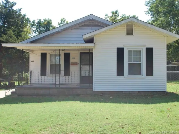 230 W 3rd Ave, Bristow, OK 74010