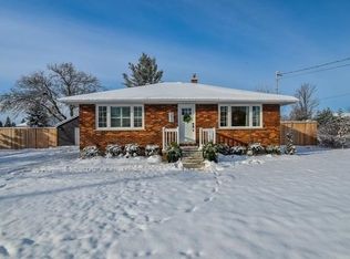 293 Barrie St, Essa, ON L0L2N0