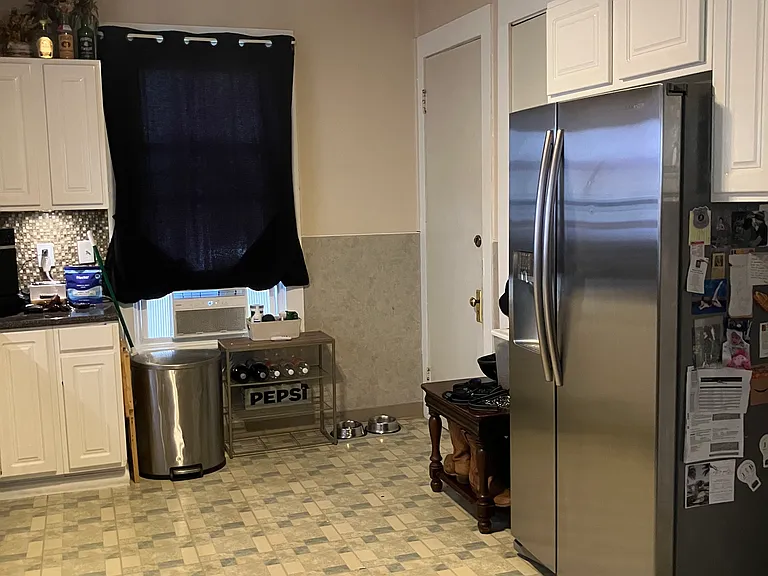 28 Pomona Pl #1 — Photo 11