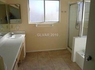 3rd image of 4495 Palm Grove Dr