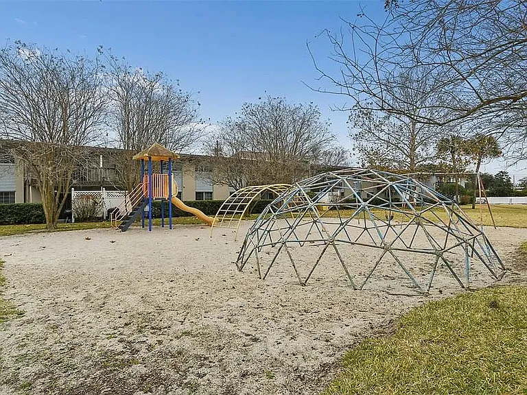 1695 Lee Road E215 — Photo 29
