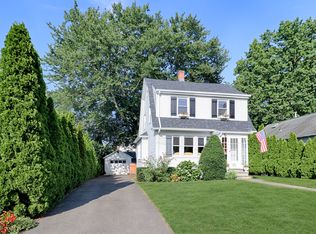 176 Fairview Ave, Fairfield, CT 06824